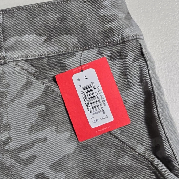 SPANX Stretch Twill Short Stone Wash Camo Women's Size XL - Picture 4 of 12